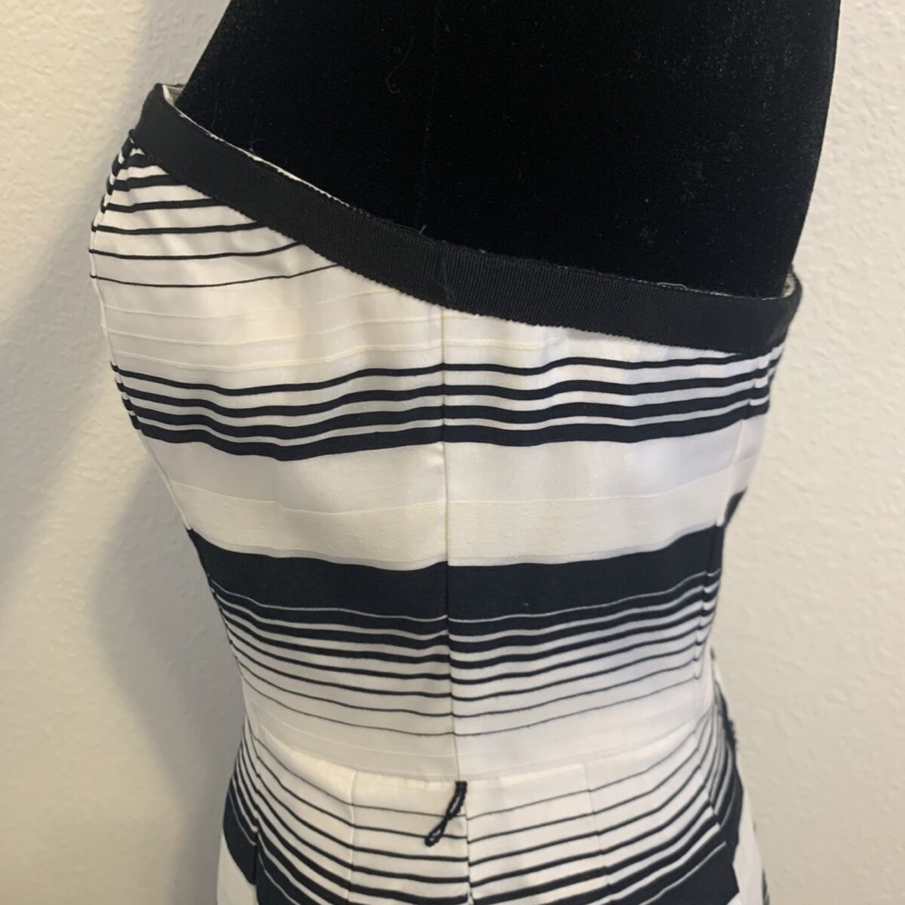 White House Black Market Striped Strapless Party Sun Dress Women's Size 2 - Picture 12 of 14